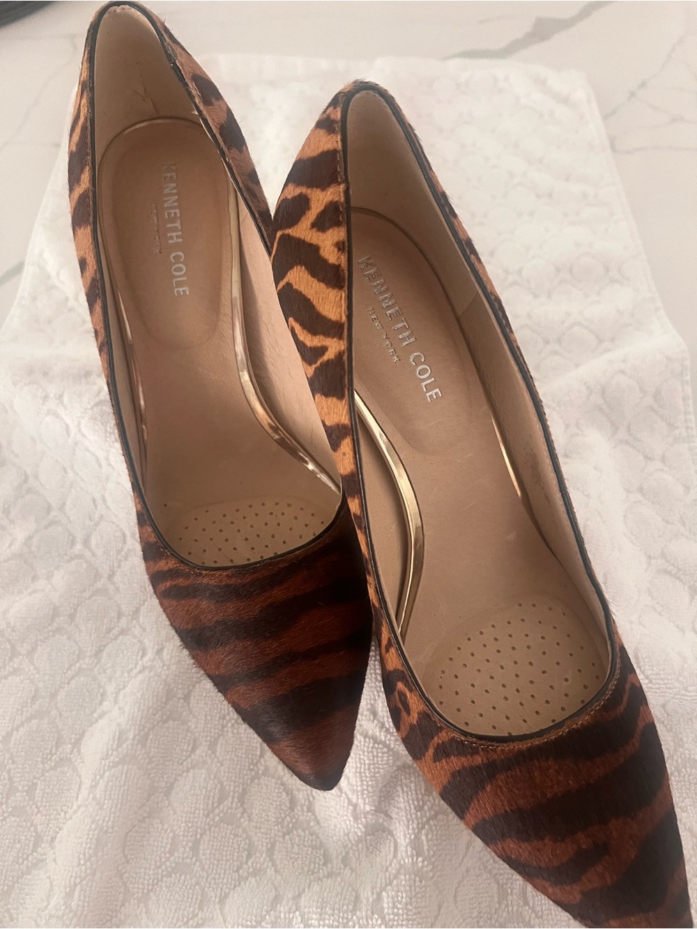 Kenneth Cole Animal Print Pointed-Toe Pumps - Brown/Black